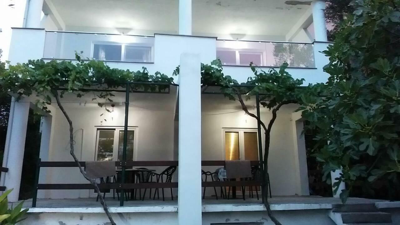 Apartmani M&E Bjelila Luaran gambar